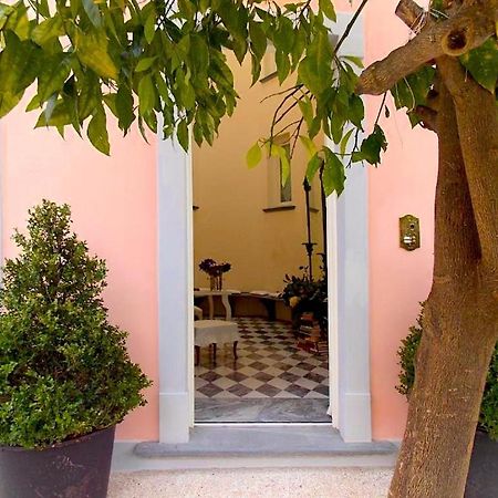 B&B Di Camilla Πίζα Εξωτερικό φωτογραφία